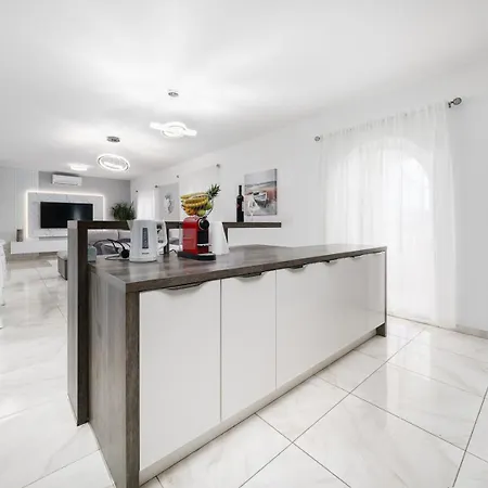 Luxury Rosalia Villa Kaštela